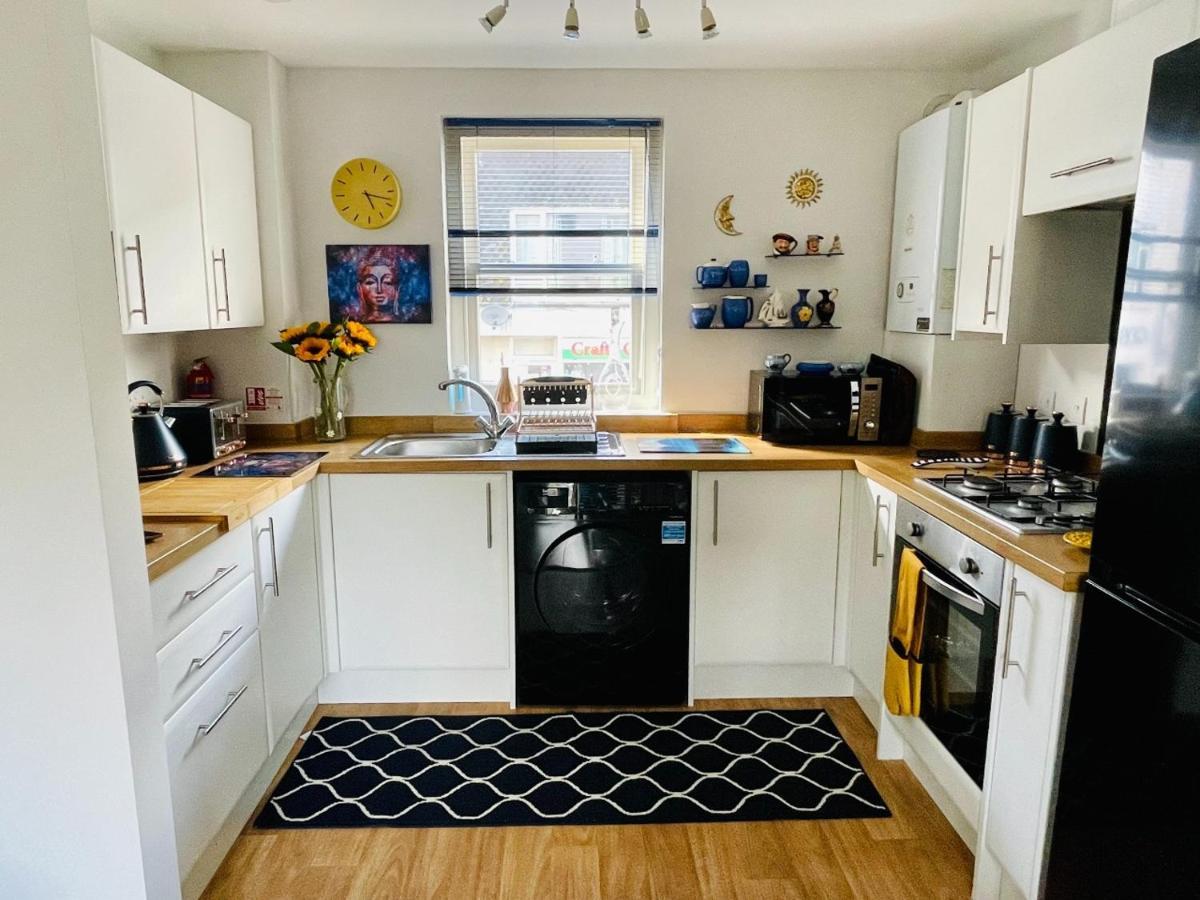 Captains Rest - 2 Bedroom Apartment In The Heart Of 브릭섬 외부 사진
